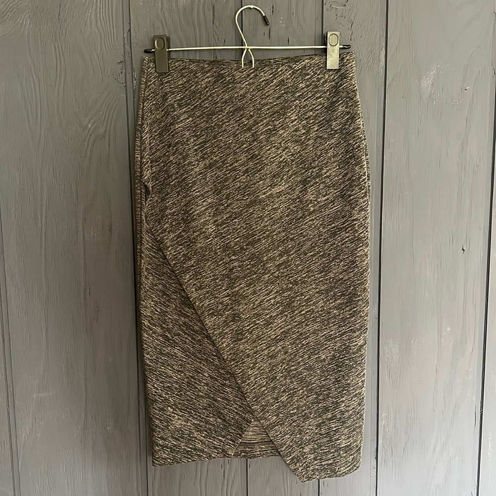 H&M Thick Knit Heather Gray Pencil Skirt